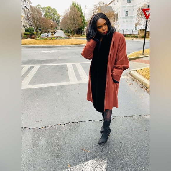 Meet your Posher, Love - Picture 9 of 9